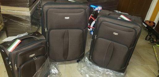 Viaggi mia suitcases brand new