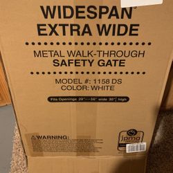 Regalo Extra Wide  Safety Gate 