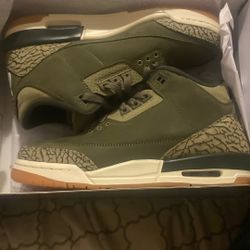 Jordan 3 Family Affair