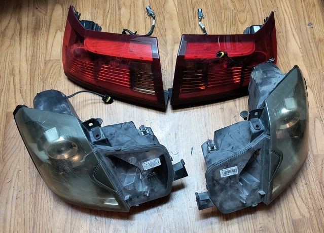 Cadillac Cts Headlights and Tail lights