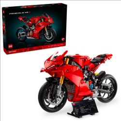 LEGO Technic™ # 42202 Ducati Panigale V4 S Motorcycle