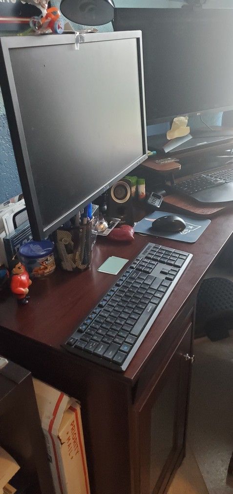 L Shaped Desk For Sale