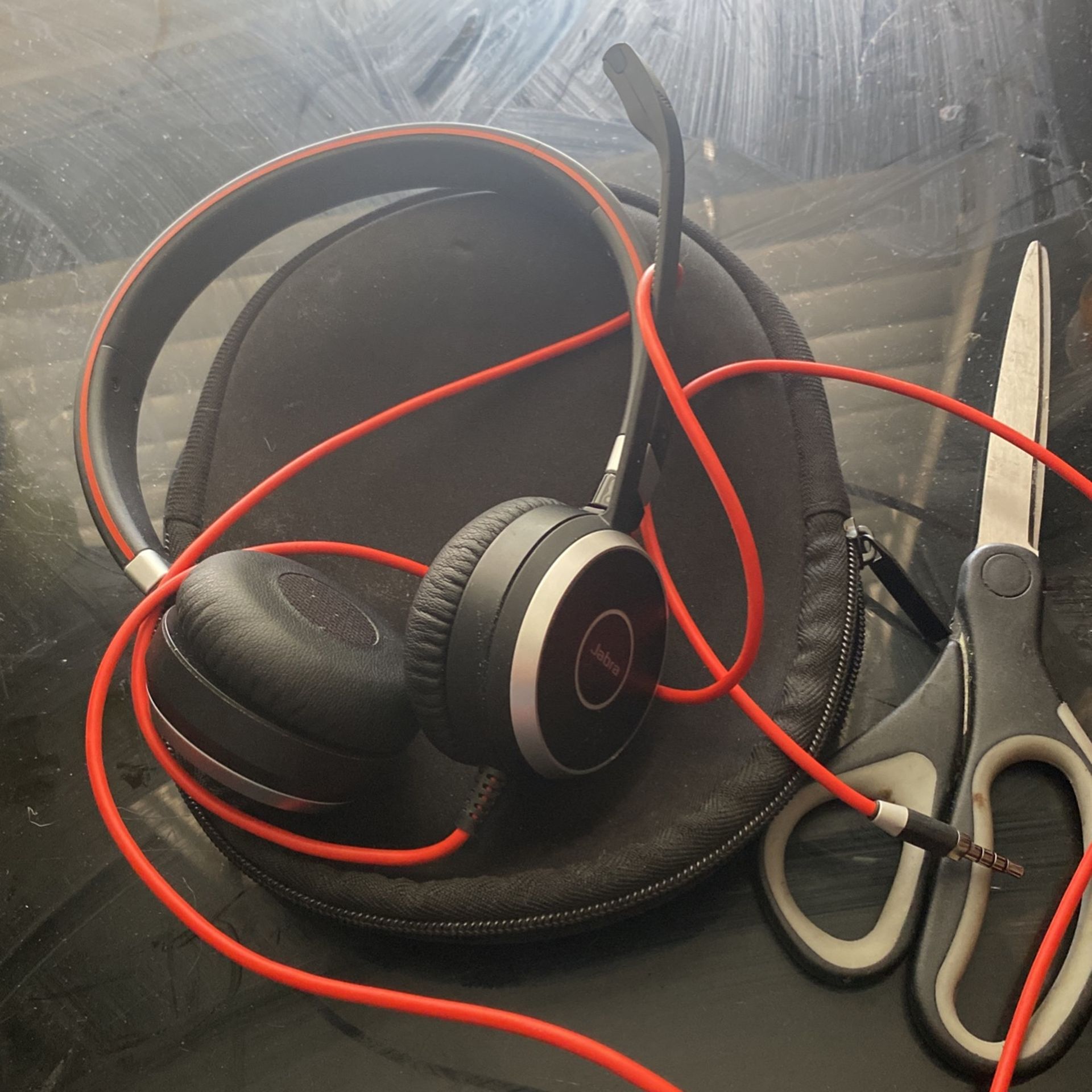 Jabra Headset/headphones W/mic In Soft Case
