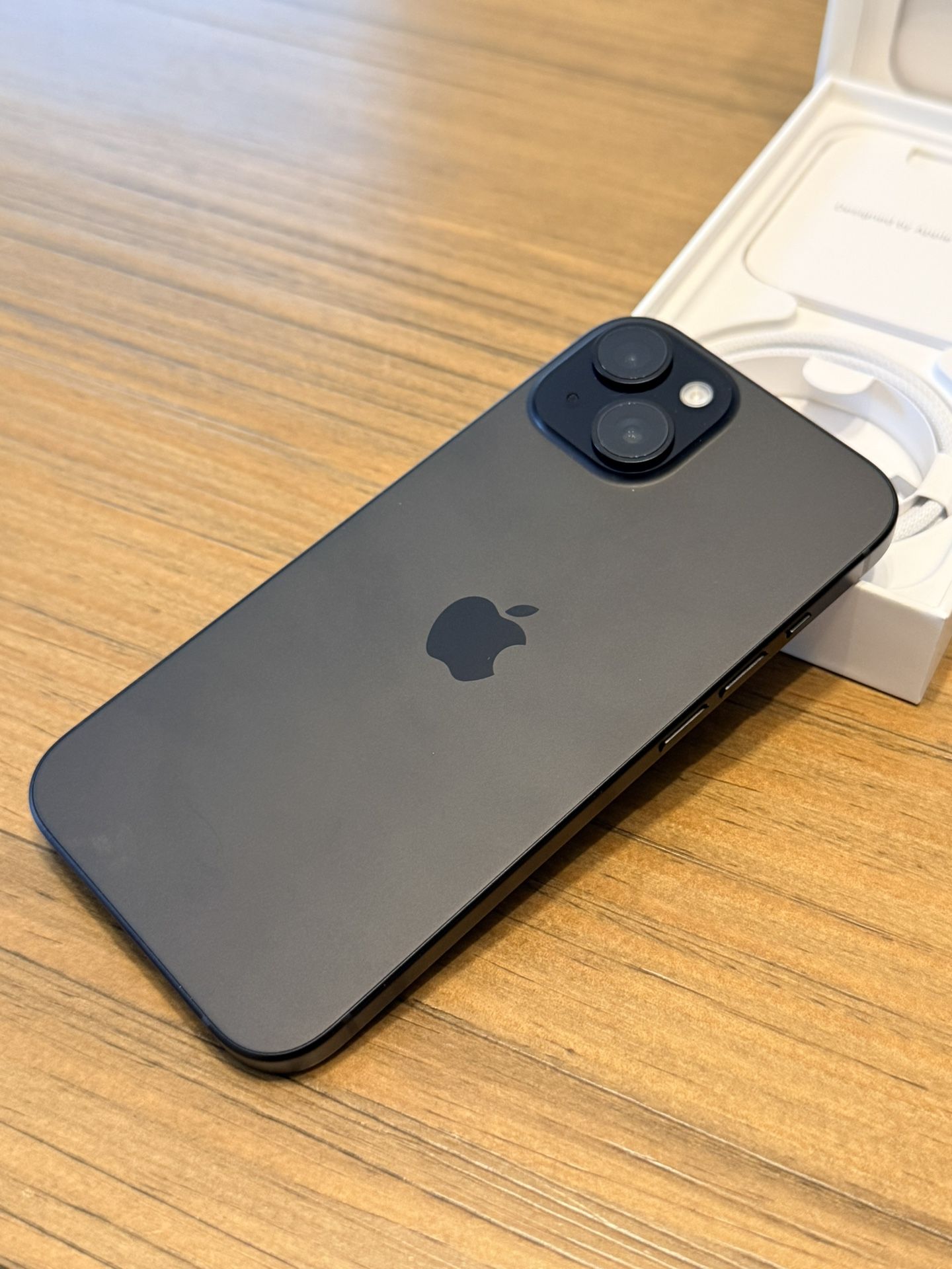 New Unlocked - iPhone 15 - 128GB Black