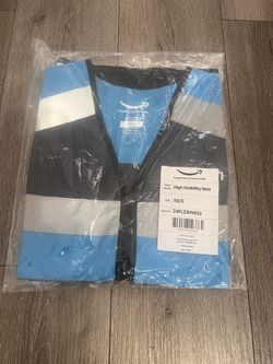 Amazon Vest Size Small Brand New !