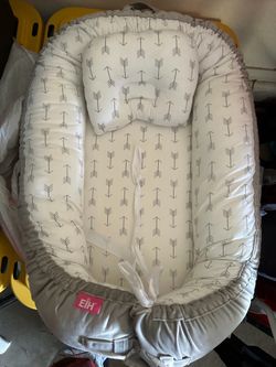 Baby nest portable