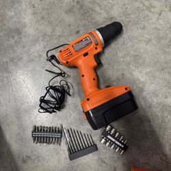 Electric Drill Black+Decker 18V 