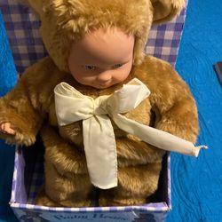 Baby bears  by Anne Geddes