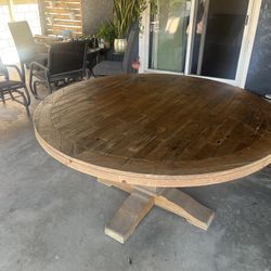 Large Round Table 
