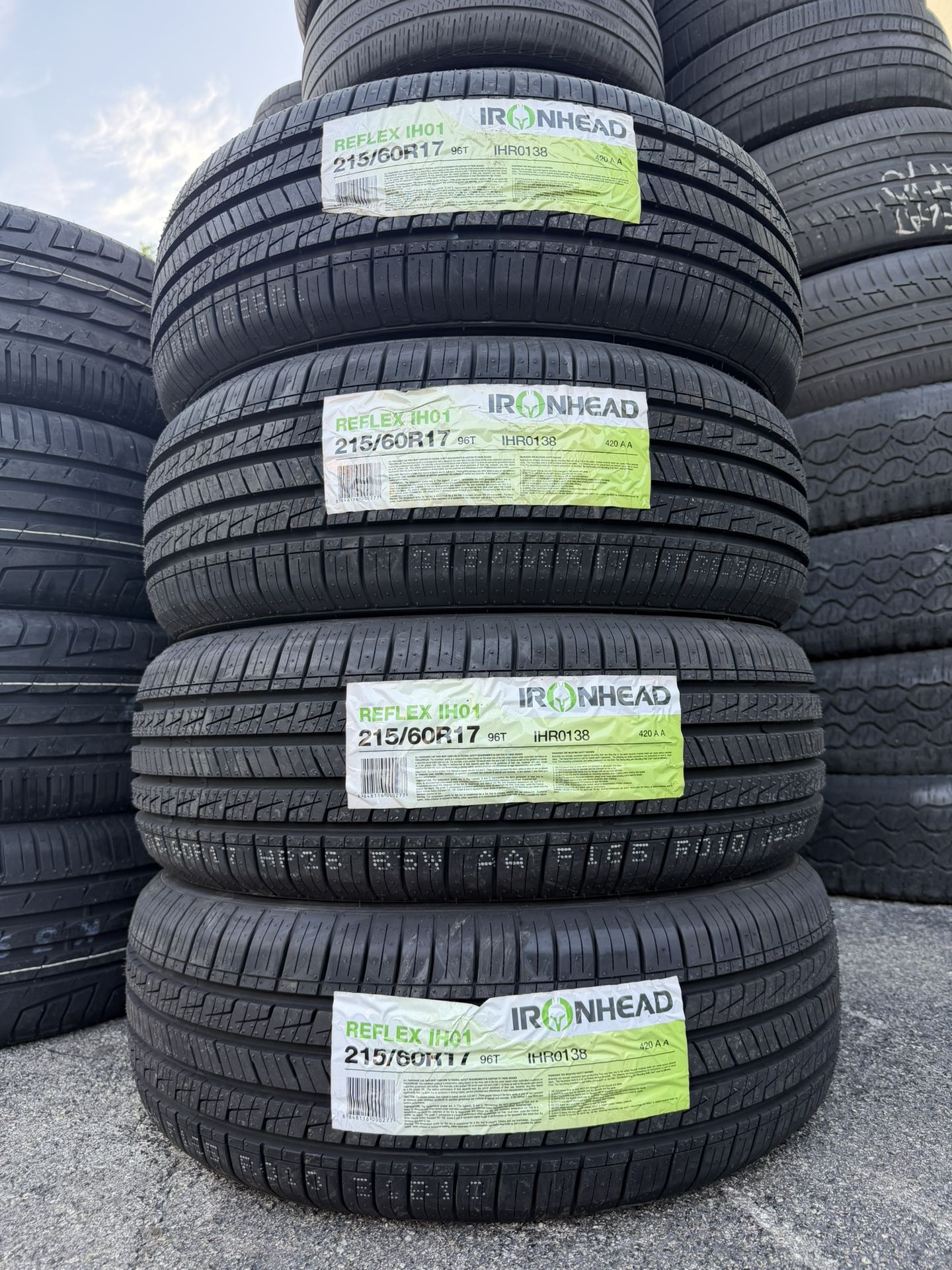 Set Ironhead 215 60 R17