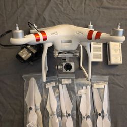 DJI PHANTOM