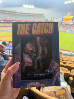The catch bobblehead