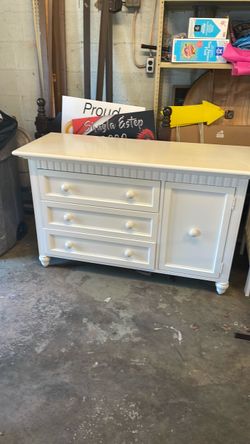 Nursery set