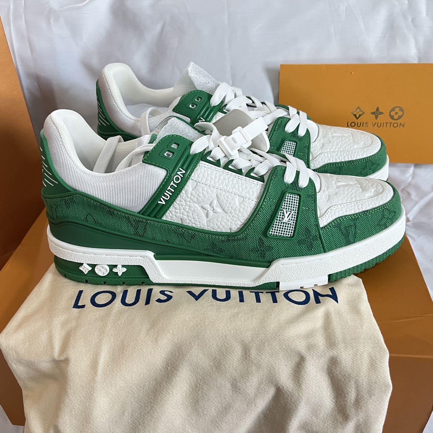 New Authentic Louis Vuitton trainer graphic print Sneakers (Size: Euro 44,  Men's 10-11) for Sale in Valley Stream, NY - OfferUp