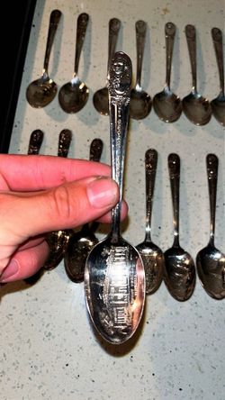 Presidential collector spoons