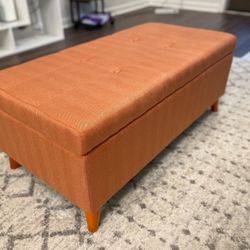 Christopher Knight Ottoman Like-New 