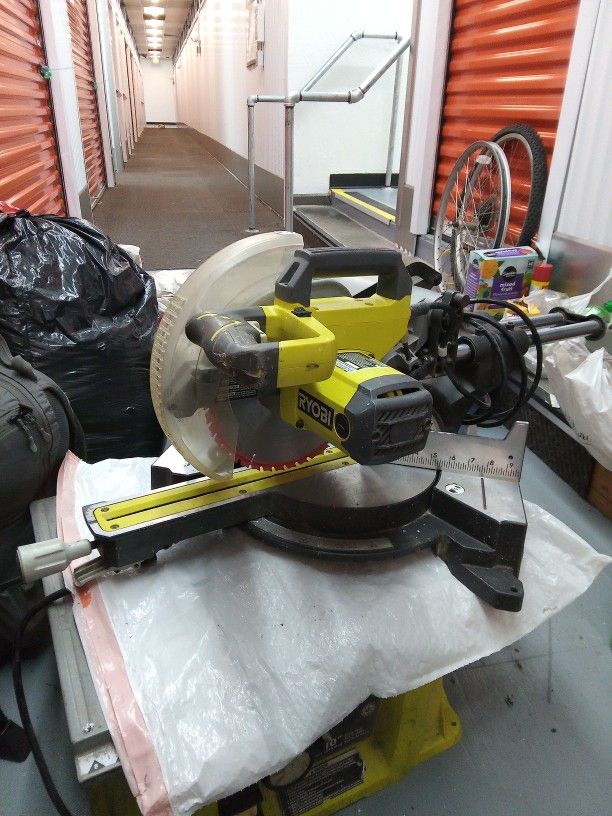 RYOBI 15AMP 12" SLIDING COMPOUND MITER CHOP SAW