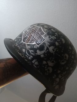 Motorcycle helmet