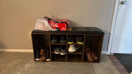 Shoe rack / bench