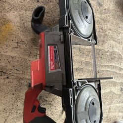 Milwaukee Bandsaw 