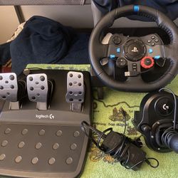 Logitech Steering Wheel PS4