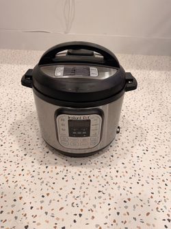 Instant Pot Duo Electric Pressure Cooker