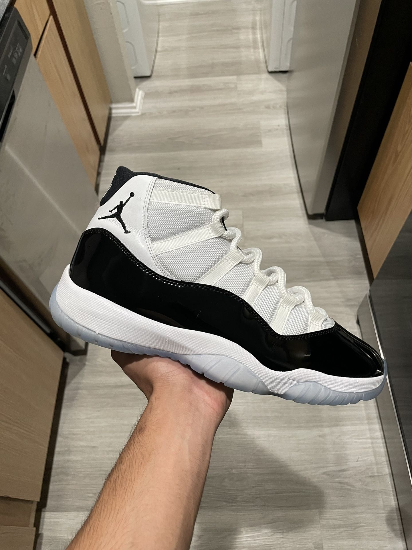 Jordan 11 Concord Size 11 Vnds