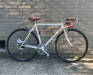 Vintage 10 speed bicycle, Japanese steel frame bike, shimada, suntour, mavic