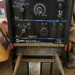 Miller 225G Bobcat Welder