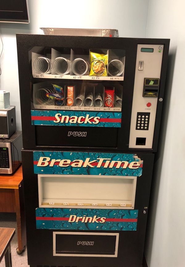 Vending machine and coke for Sale in Houston, TX OfferUp