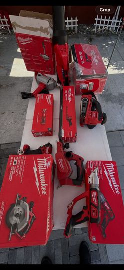 9 pcs milwaukee open boxes