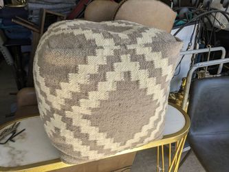 Cubed 16" bean bag footstool
