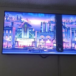 65" Roku TV W/remote