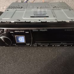 Alpine UTE 173 BT Excell cond, w backing  plate, ,,,$ 85 ""
