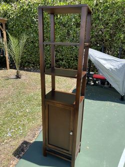 Bonito Mueble Alto Café 