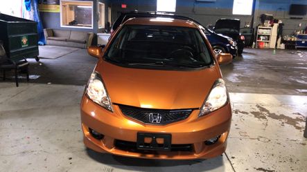 Like new!!! 2009 Honda FIT sport.