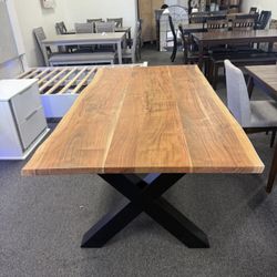 Live Edge Table 