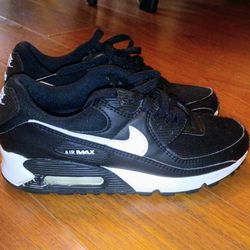 New Nike Air Max 90 women's size 7