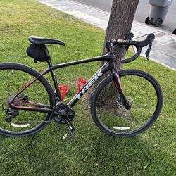 TREK Domane SL5 w/Disc Breaks