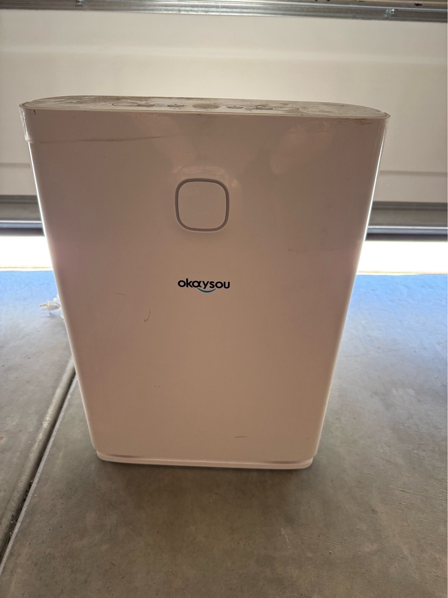 Okaysou AirMax8L Large Room Air Purifier (HEPA / Smoke & Pet Odor Control)