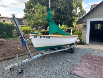 14.2 Catalina Sailboat