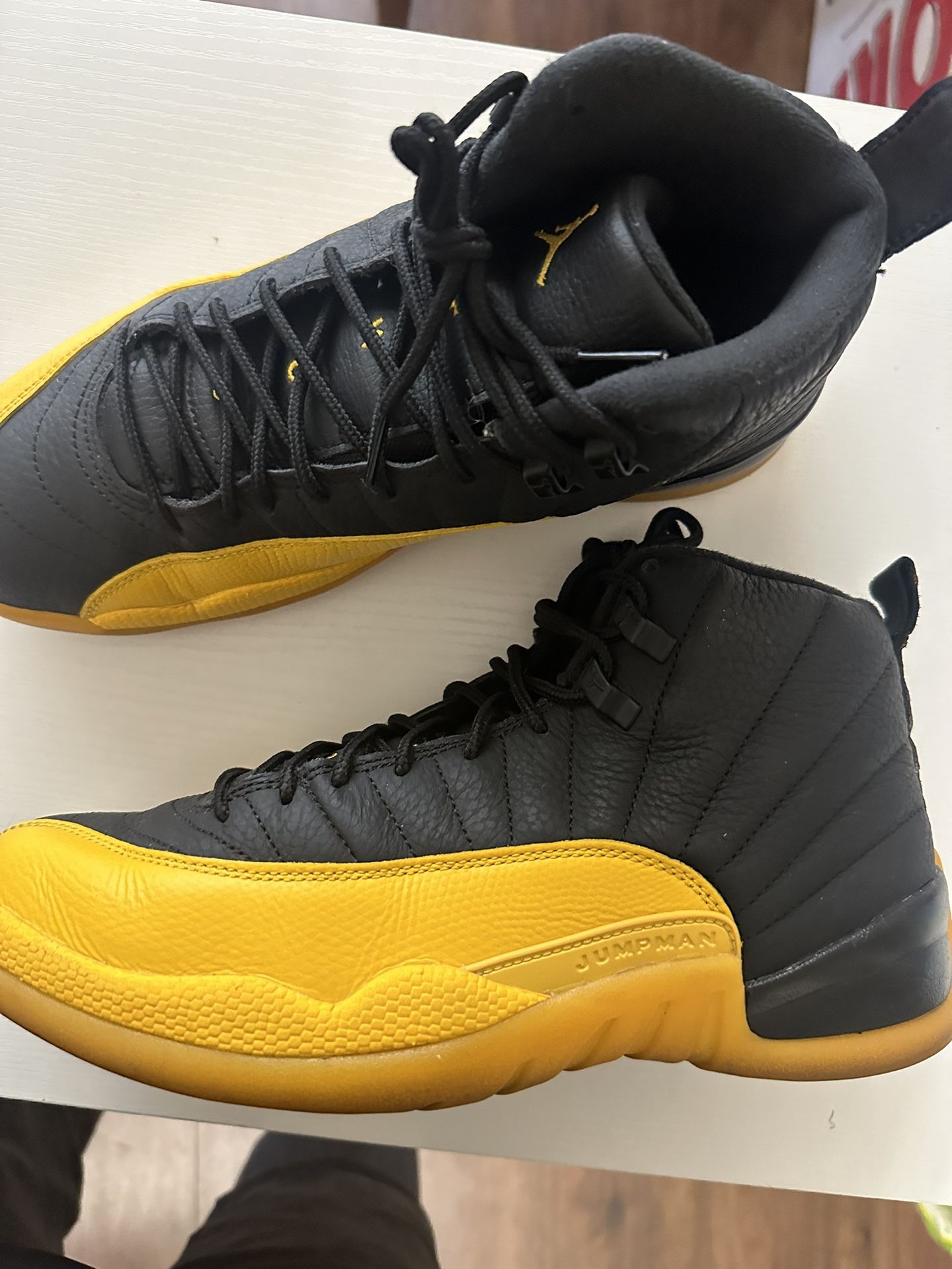 Jordan 12 University Gold