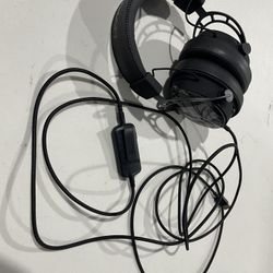 Hyper x Headphones 