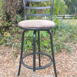 Swivel Bar stool 28"1/2-29"H with missing leg