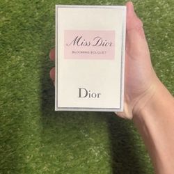 Miss Dior Blooming Bougquet