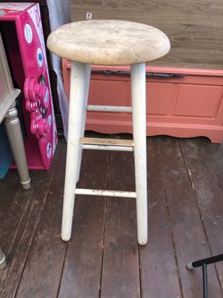 Wood stool