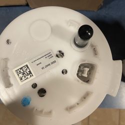 New OEM Factory FORD Genuine Part # DG9Z-9A407-L Fuel PUMP Motorcraft PFB-112