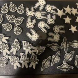 Bad Bunny Jibbitz (Glow In The Dark)