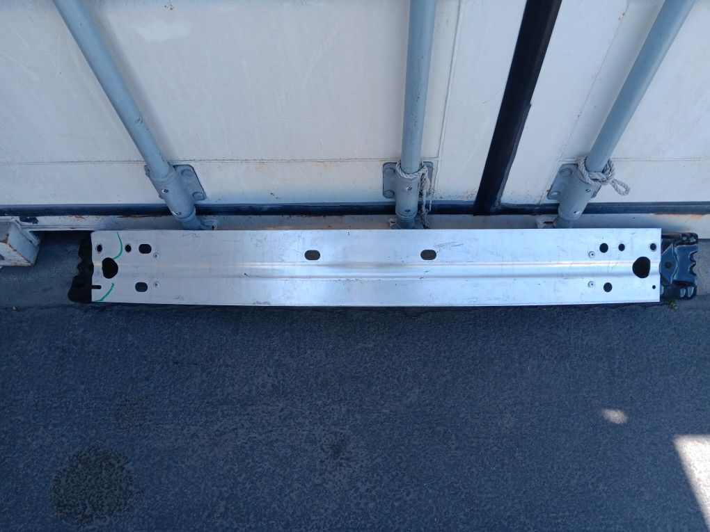 Toyota Camry Reinforcement Bar