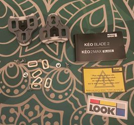 LOOK KEO Gray 9° Float Road Bike Cleats – New OEM Set
